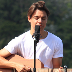 Caio Veríssimo